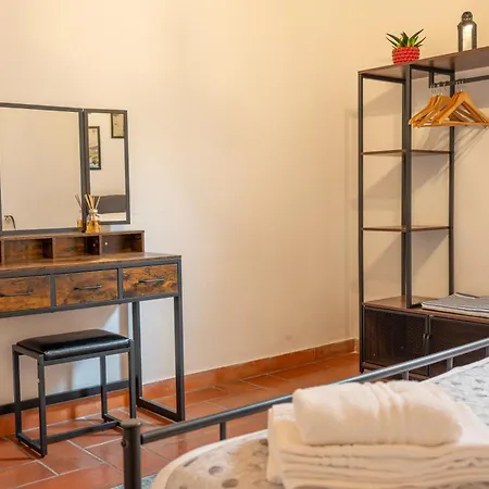 Apartmán Classic Florentine Flat With Garden *