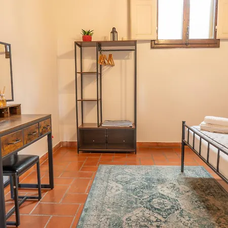 Apartment Classic Florentine Flat
